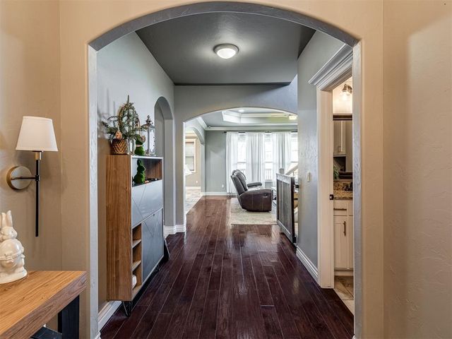 1404 Katelyn Court, Yukon, OK 73099