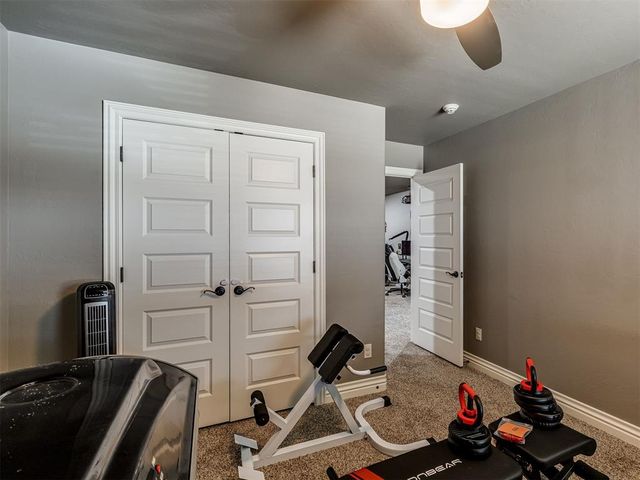 1404 Katelyn Court, Yukon, OK 73099