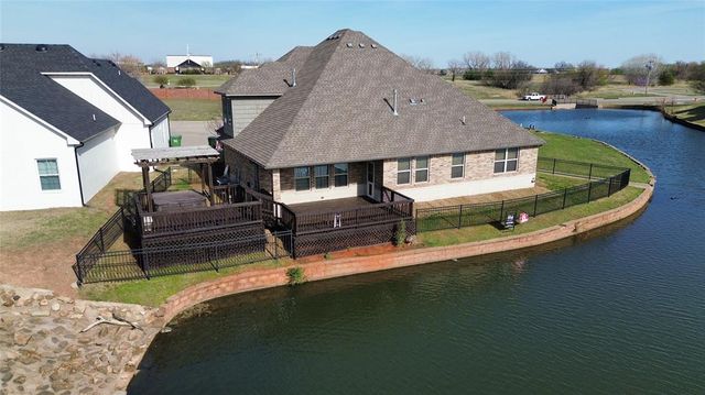 1404 Katelyn Court, Yukon, OK 73099