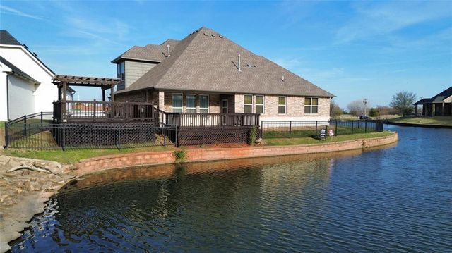 1404 Katelyn Court, Yukon, OK 73099
