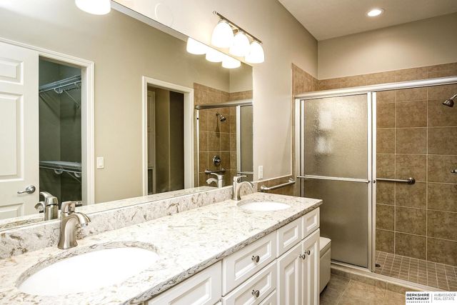 4613 N 134th Avenue, Omaha, NE 68164