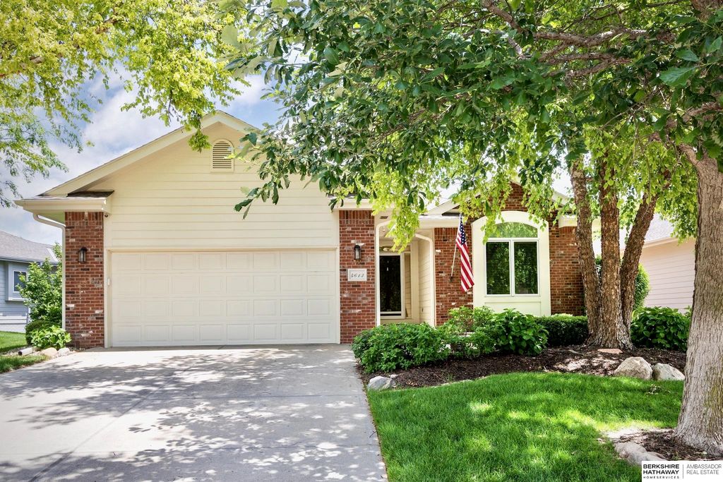 4613 N 134th Avenue, Omaha, NE 68164
