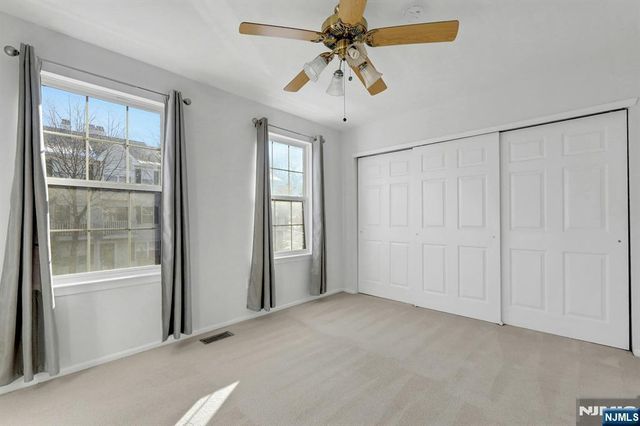 2198 Kent Court, Mahwah, NJ 07430