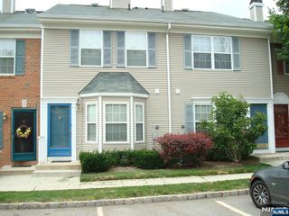 2198 Kent Court, Mahwah, NJ 07430