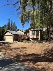 2665 NE Genet Court, Bend, OR 97701