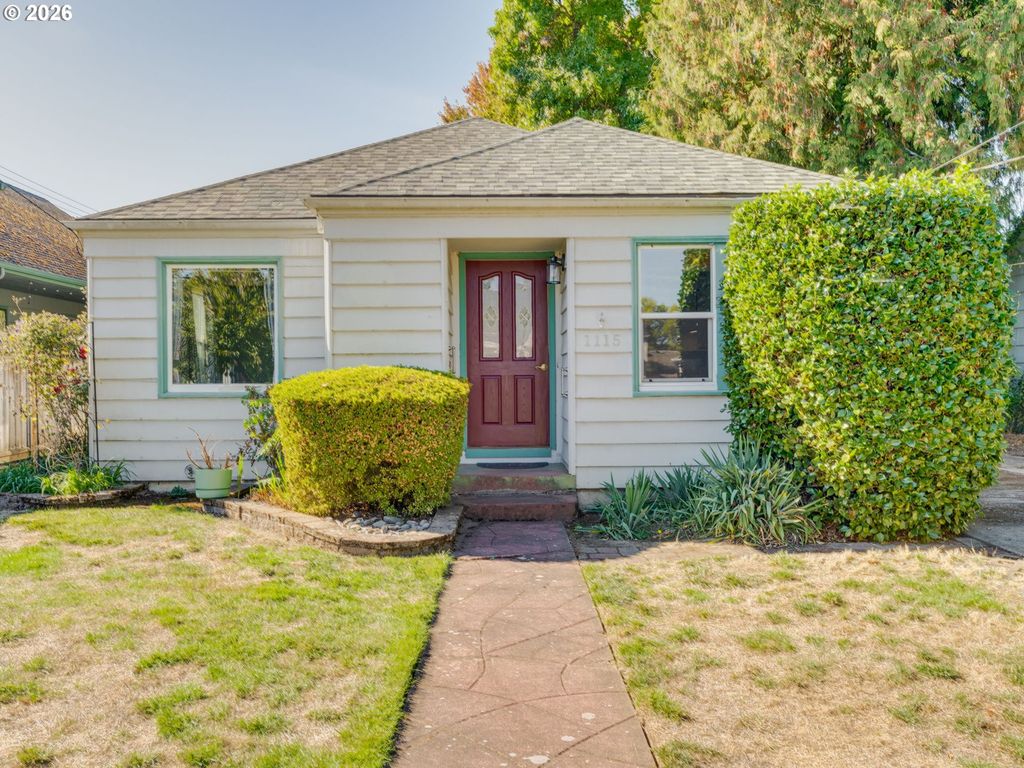 Image 1 of property listing at 1115 Ne GALLOWAY St, Mc Minnville, OR 97128