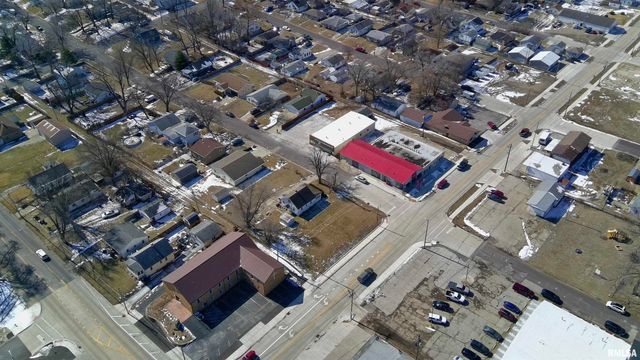 1305 BLACK Street, Pekin, IL 61554