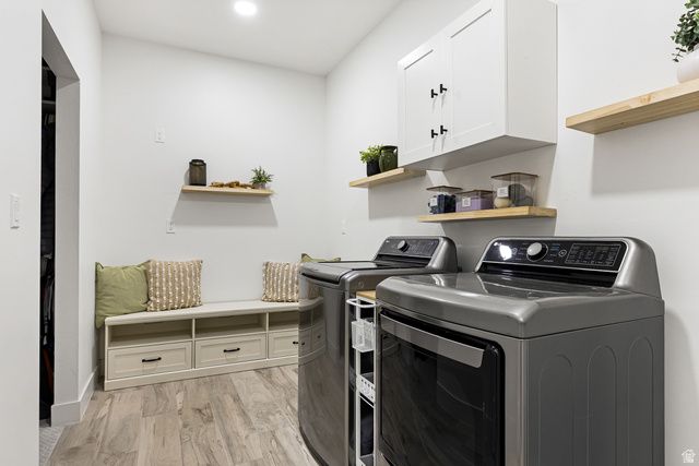 2221 S ANGELL HEIGHTS DR, Hurricane, UT 84737