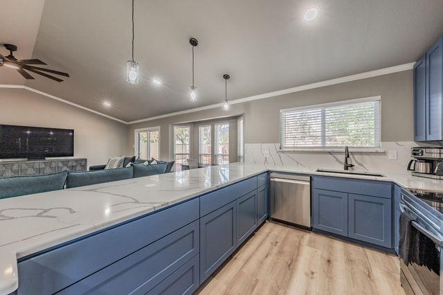 505 Rosemary Lane, Euless, TX 76039