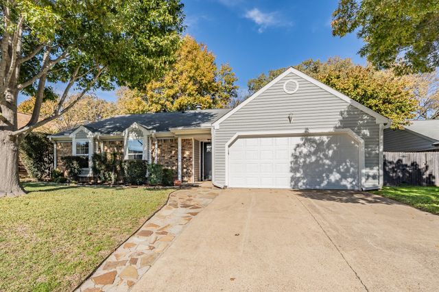 505 Rosemary Lane, Euless, TX 76039