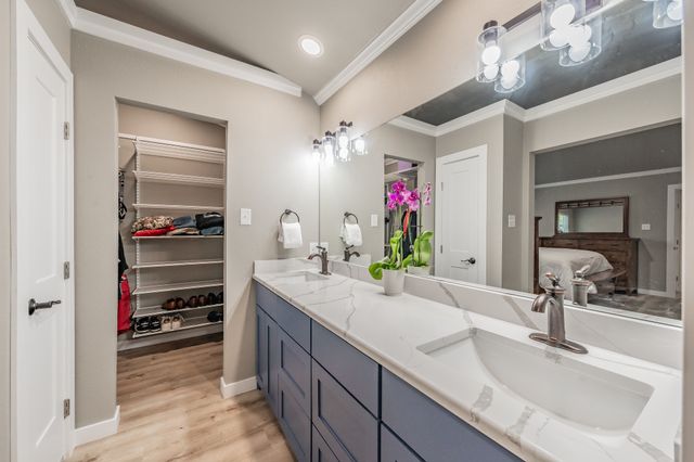 505 Rosemary Lane, Euless, TX 76039