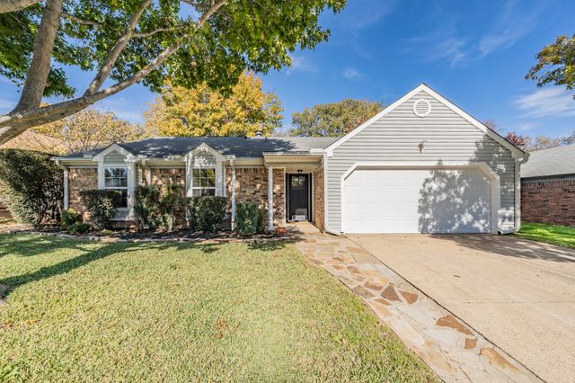 505 Rosemary Lane, Euless, TX 76039