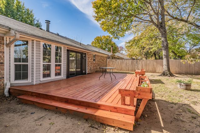 505 Rosemary Lane, Euless, TX 76039