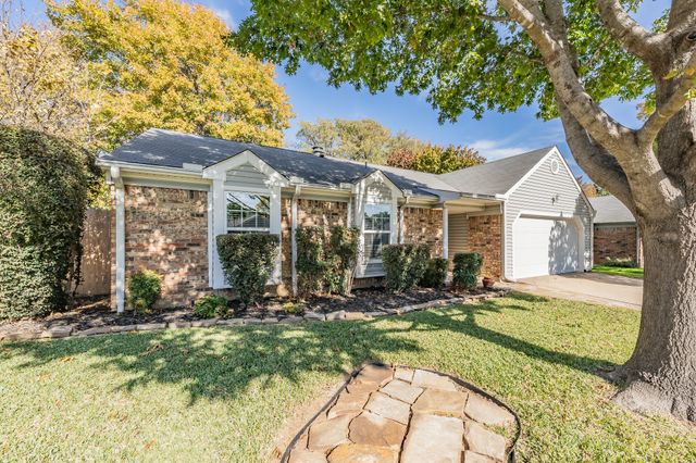 505 Rosemary Lane, Euless, TX 76039