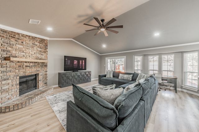 505 Rosemary Lane, Euless, TX 76039