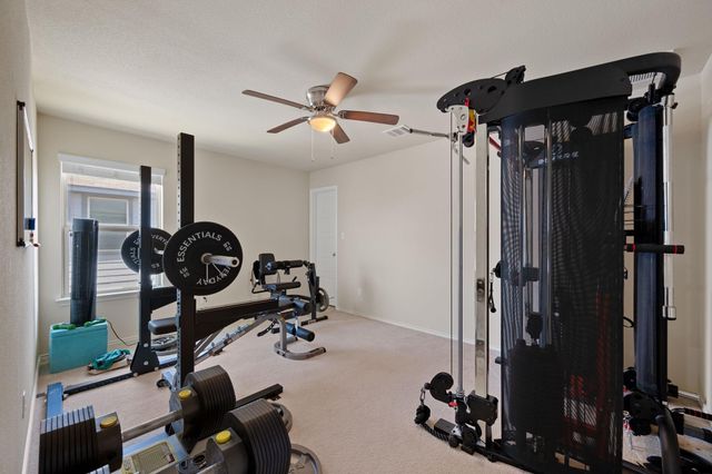 104 Buescher CV, Hutto, TX 78634