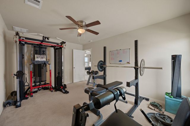 104 Buescher CV, Hutto, TX 78634