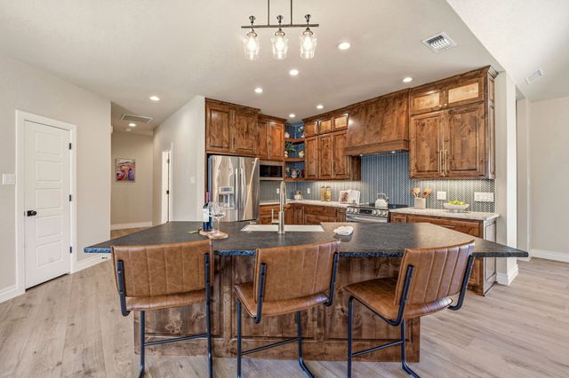 2309 River Road, Granbury, TX 76048