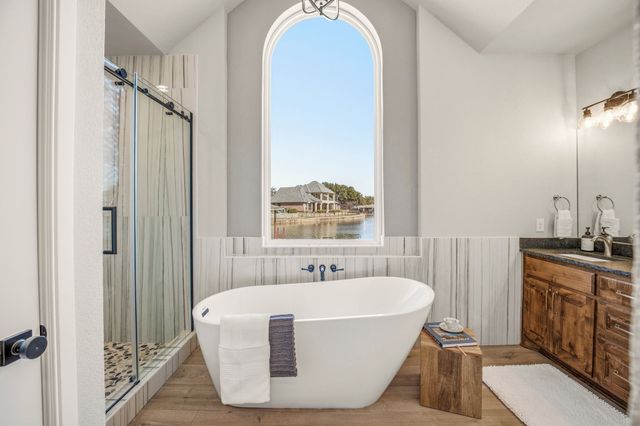 2309 River Road, Granbury, TX 76048