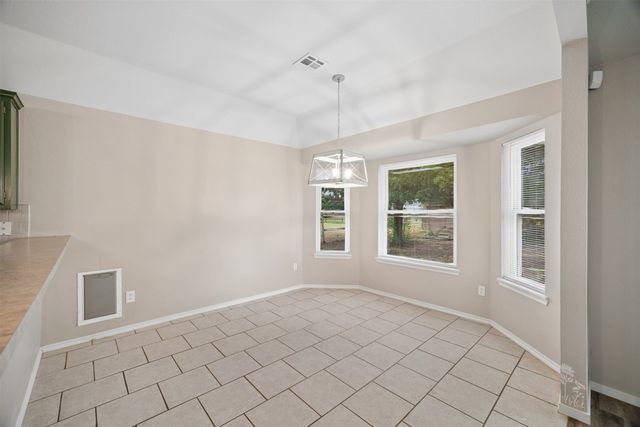 11283 S 274th East Avenue, Coweta, OK 74429