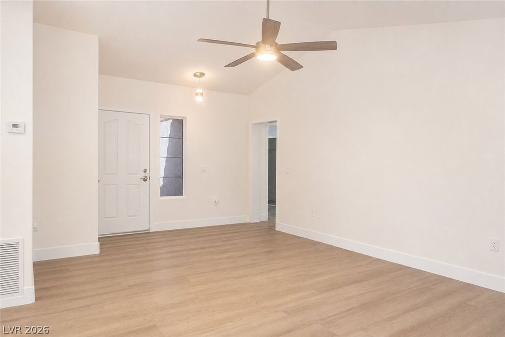 8701 Villa Ridge Drive, Las Vegas, NV 89134 — photo 3