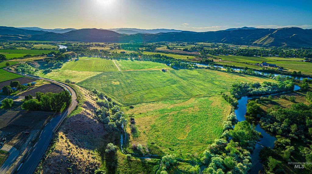 1111 E Idaho Blvd 151 Acres, Emmett, ID 83617 photo 3