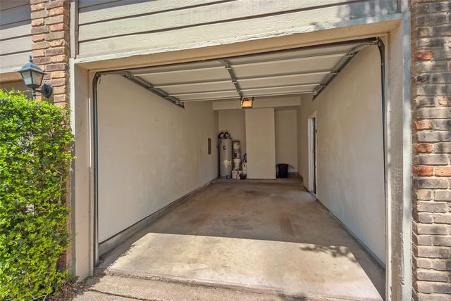 5616 Preston Oaks Road 110, Dallas, TX 75254