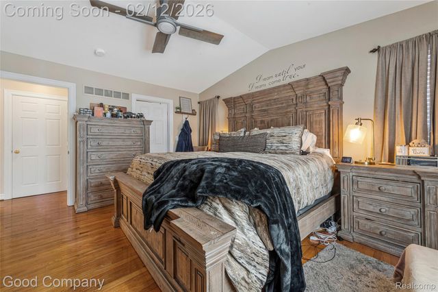 20988 Foxtree Court, Southfield, MI 48075