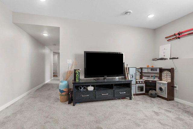 402 TRISTAN DRIVE, Shawano, WI 54166