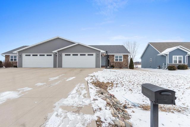 402 TRISTAN DRIVE, Shawano, WI 54166