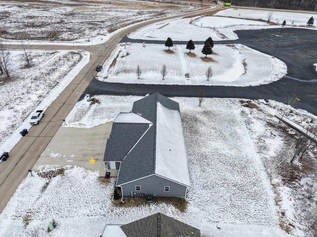 402 TRISTAN DRIVE, Shawano, WI 54166