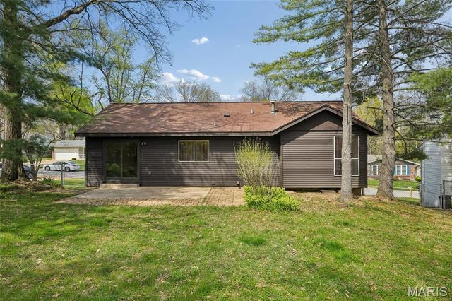 648 Running Creek Drive, Ballwin, MO 63021