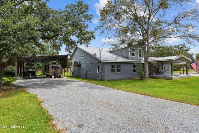 1980 Washington Street, Bay Saint Louis, MS 39520