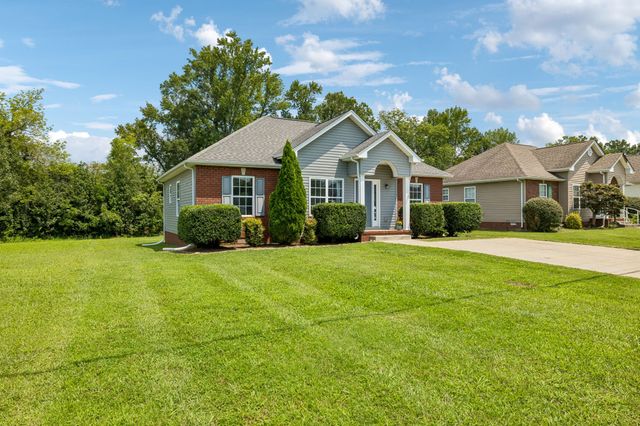 6016 Legacy Dr, Springfield, TN 37172