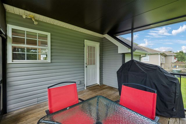 6016 Legacy Dr, Springfield, TN 37172