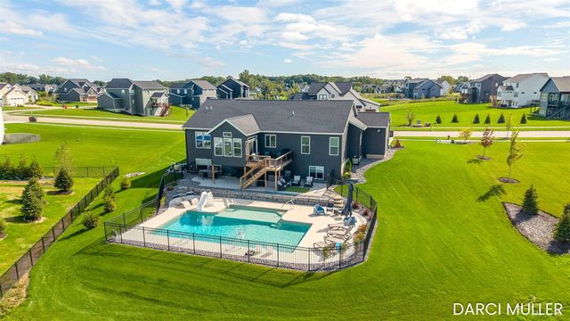 8025 Erie Drive, Byron Center, MI 49315