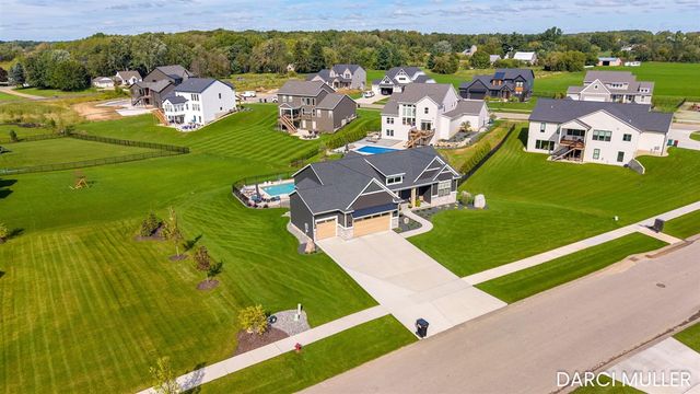 8025 Erie Drive, Byron Center, MI 49315