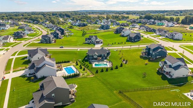 8025 Erie Drive, Byron Center, MI 49315