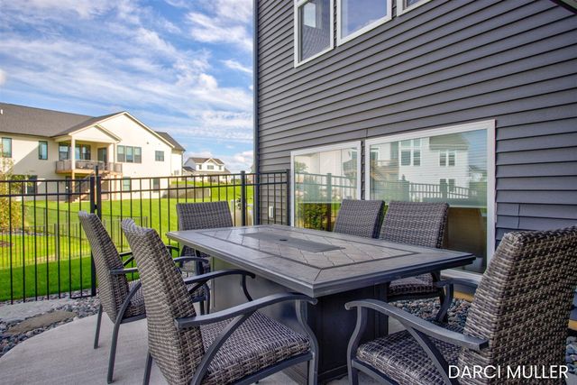 8025 Erie Drive, Byron Center, MI 49315