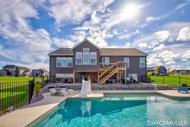 8025 Erie Drive, Byron Center, MI 49315