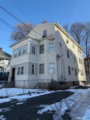 172 Adams Street, Hartford, CT 06112