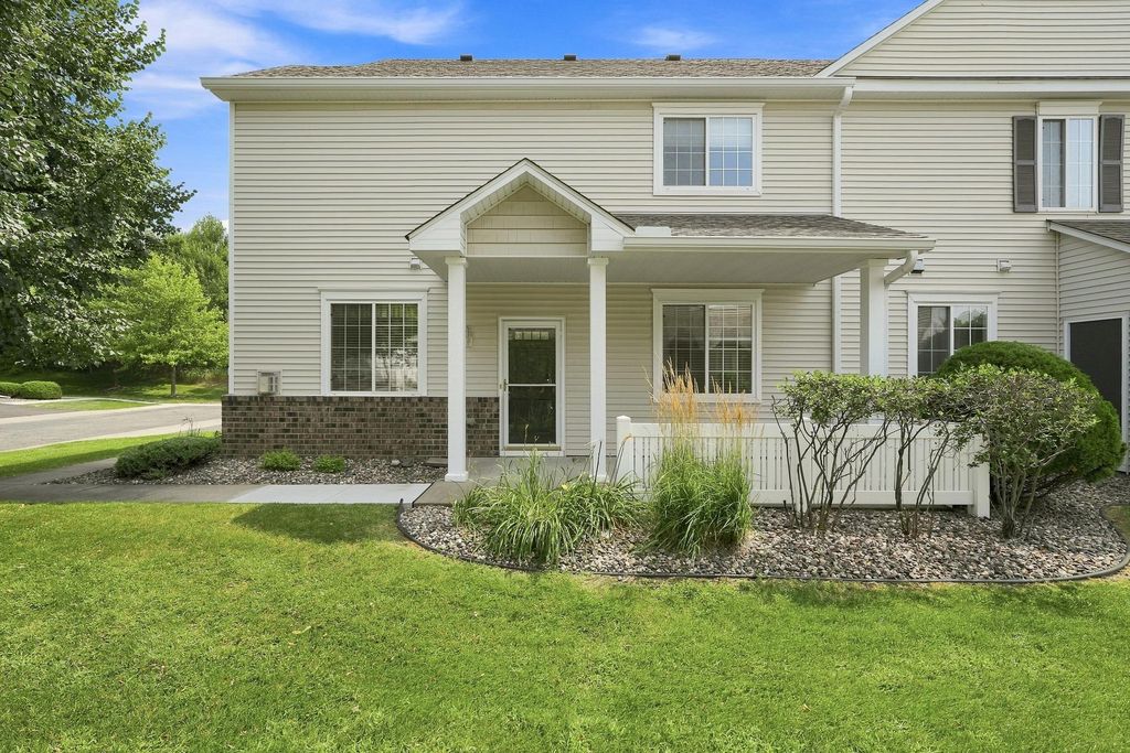 11021 Oak Grove Circle #C, Woodbury, MN 55129 — photo 4