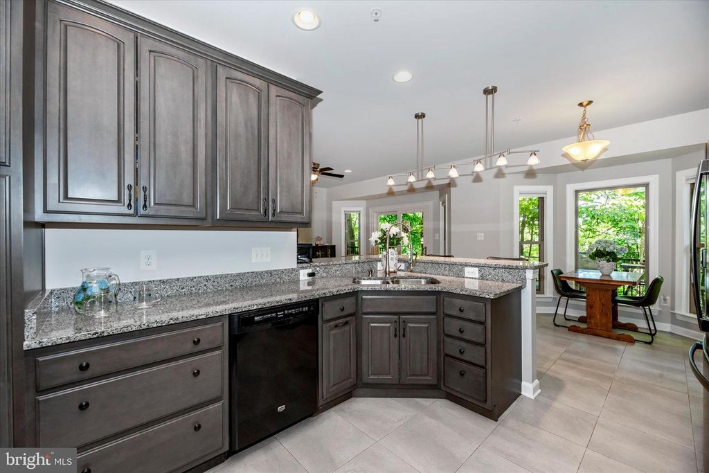 Image 16 of property listing at 10303 MARACAIBO MEWS, New Market, MD 21774