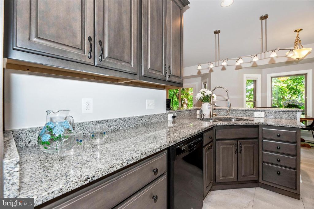 Image 18 of property listing at 10303 MARACAIBO MEWS, New Market, MD 21774