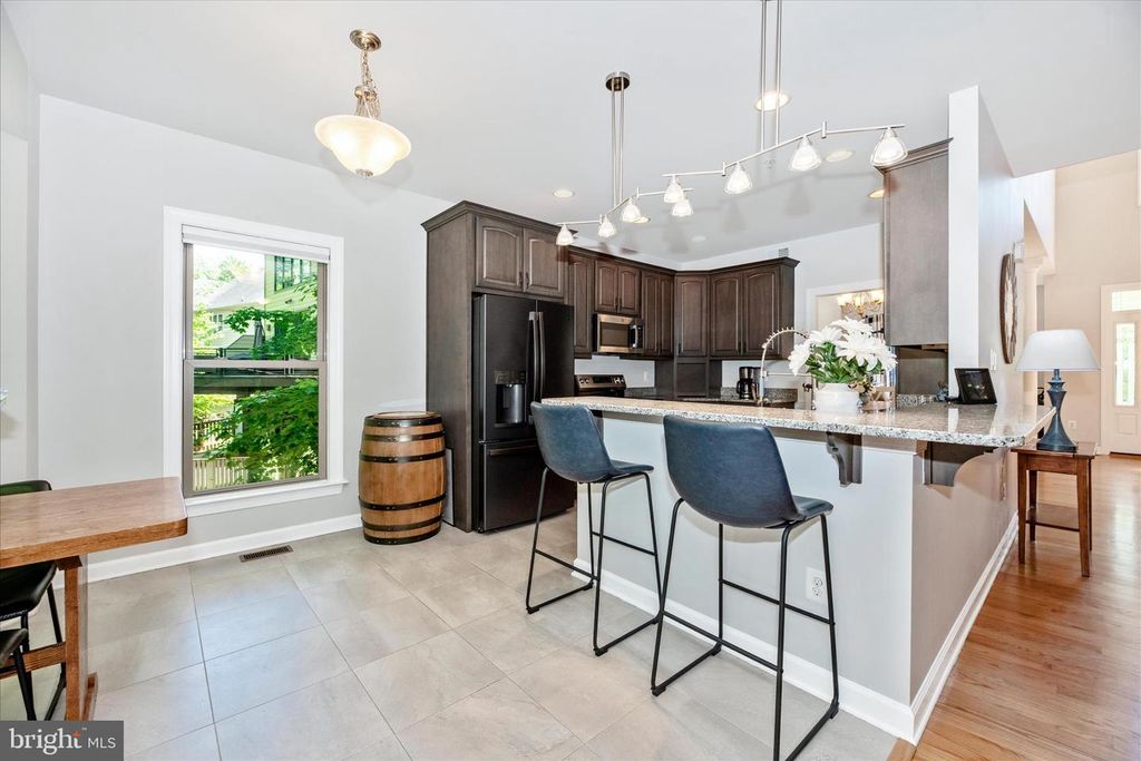 Image 19 of property listing at 10303 MARACAIBO MEWS, New Market, MD 21774