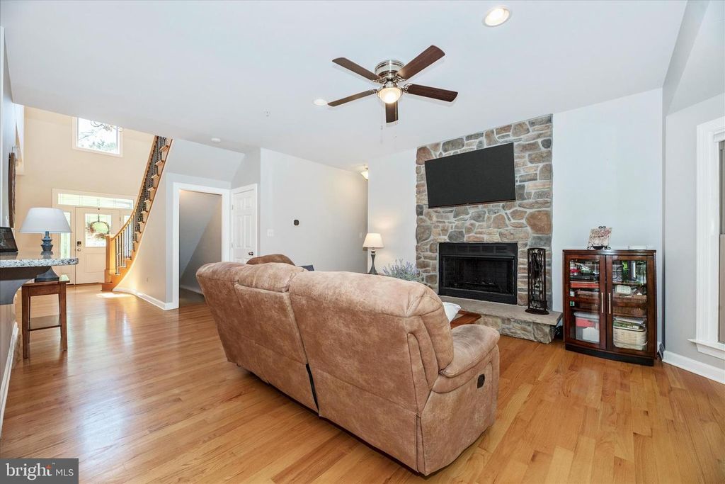 Image 28 of property listing at 10303 MARACAIBO MEWS, New Market, MD 21774