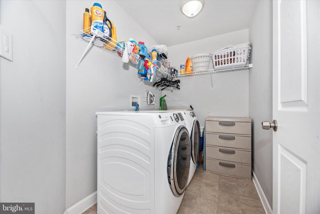 Image 40 of property listing at 10303 MARACAIBO MEWS, New Market, MD 21774