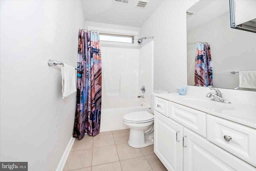 Image 41 of property listing at 10303 MARACAIBO MEWS, New Market, MD 21774