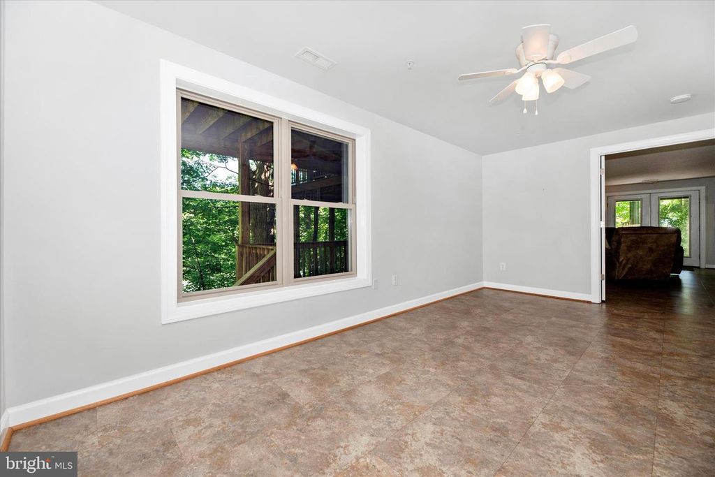Image 43 of property listing at 10303 MARACAIBO MEWS, New Market, MD 21774
