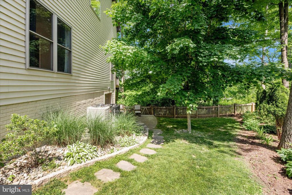 Image 58 of property listing at 10303 MARACAIBO MEWS, New Market, MD 21774